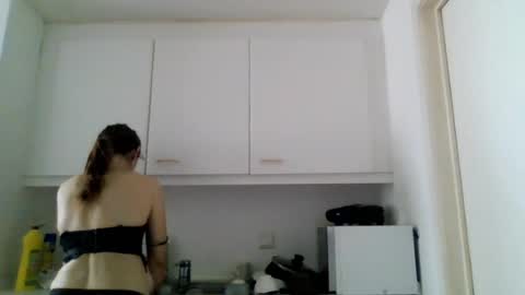 JasmineGlamour online show from 08.08.26