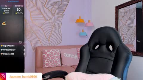 Snapshot of jasmineharris chatting on 12.26.24 jasmineharris online show from 12.26.24