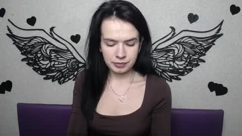 JasmineKouch online show from 11.18.25