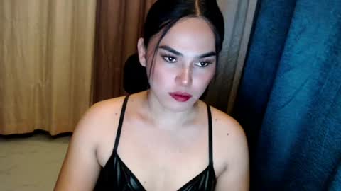 Snapshot of jasminerice222 chatting on 06.18.26 jasminerice222 online show from 06.18.26