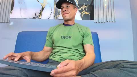 Snapshot of jason_tomas chatting on 02.13.26 Jason online show from 02.13.26