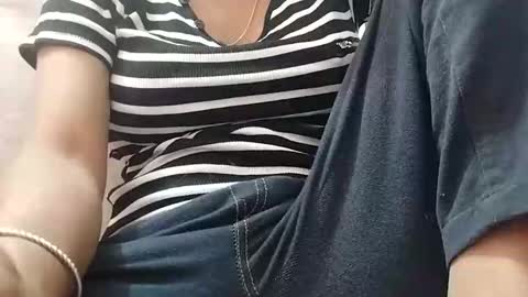 Snapshot of jasspreettt chatting on 11.11.25 jasspreettt online show from 11.11.25