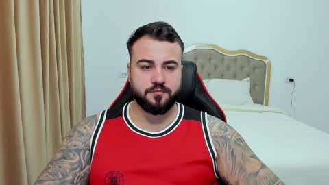  Javi  online show from 01.05.25