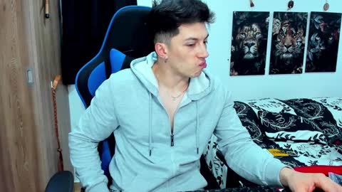 Javier online show from 12.11.24