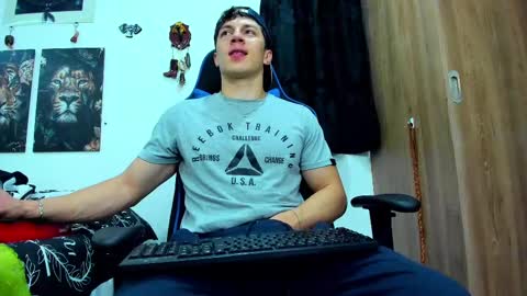 Javier online show from 03.07.25