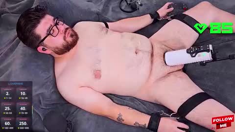 Snapshot of jax_luna chatting on 11.14.25 Jax Luna online show from 11.14.25