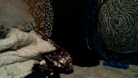 Snapshot of jax_skyfallin chatting on 02.14.25 jaxxx666 online show from 02.14.25