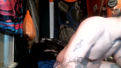 Snapshot of jax_skyfallin chatting on 02.25.25 jaxxx666 online show from 02.25.25