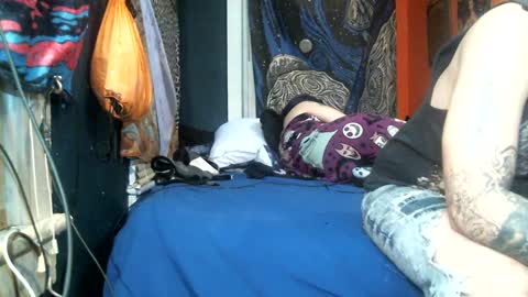 Snapshot of jax_skyfallin chatting on 02.25.25 jaxxx666 online show from 02.25.25