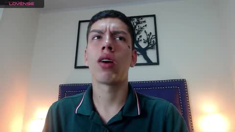 Snapshot of jaxthorn chatting on 11.26.25 JAX THORN online show from 11.26.25