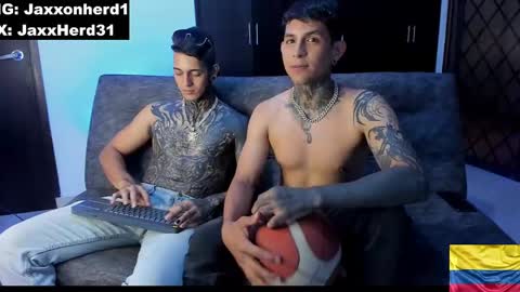 Snapshot of jaxxxonherd chatting on 12.12.24 Michael online show from 12.12.24