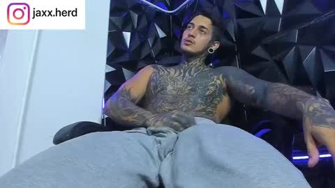 Snapshot of jaxxxonherd chatting on 09.16.25 Michael online show from 09.16.25