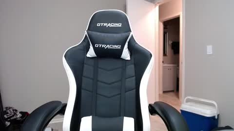 Snapshot of jay_slayz chatting on 10.26.25 jay_slayz online show from 10.26.25