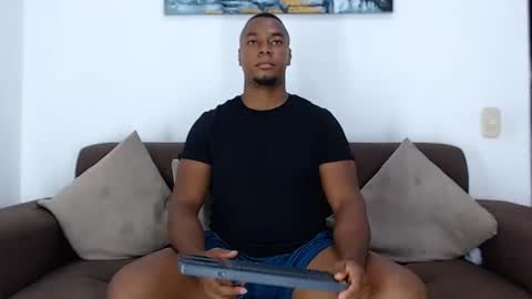 Snapshot of jay_smit chatting on 12.22.24 jay smit online show from 12.22.24