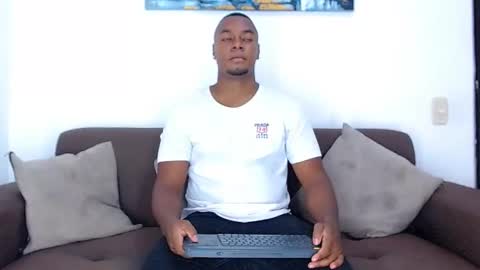 Snapshot of jay_smit chatting on 01.14.25 jay smit online show from 01.14.25