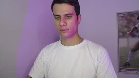 Jay Alvarrez online show from 01.11.25