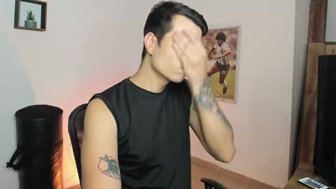 Jay Alvarrez online show from 01.21.25