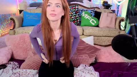 JennyBlighe online show from 05.14.26