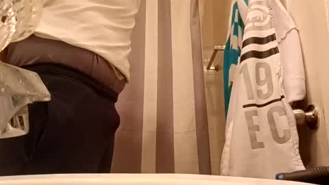 Snapshot of jayjerks4u chatting on 11.12.25 jayjerks4u online show from 11.12.25