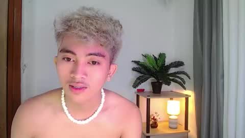 jaysee_hugecox online show from 04.18.26