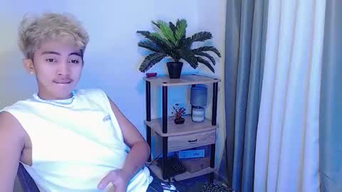 jaysee_hugecox online show from 05.02.26