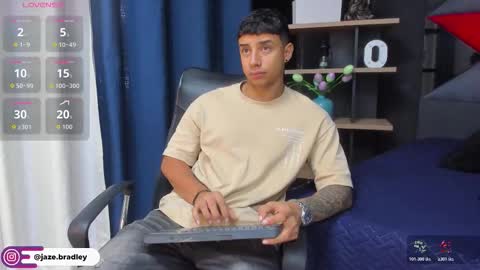 jaze_bradley online show from 10.31.25