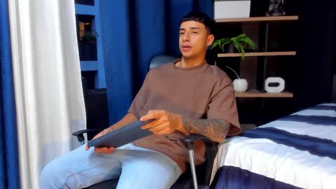 jaze_bradley online show from 01.12.26