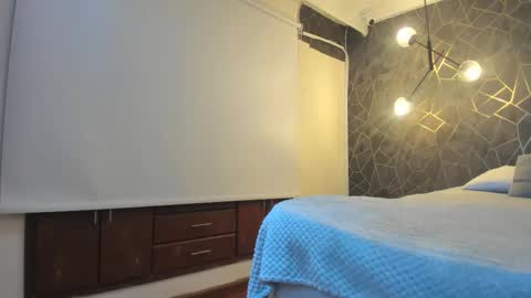 JAZLIN ANGELS online show from 11.08.25