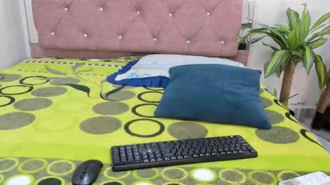 jazmin040_ online show from 01.15.26