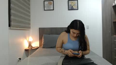 Snapshot of jazmin_dharius chatting on 05.19.26 Jazmin and Scarlett online show from 05.19.26