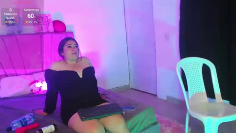 Snapshot of jazmin_flame chatting on 09.30.25 jazmin_flame online show from 09.30.25