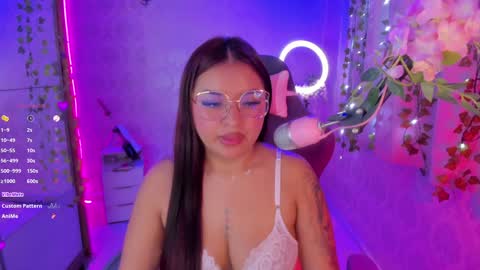 Snapshot of jazmineferrari1 chatting on 01.23.25 Jazmine online show from 01.23.25
