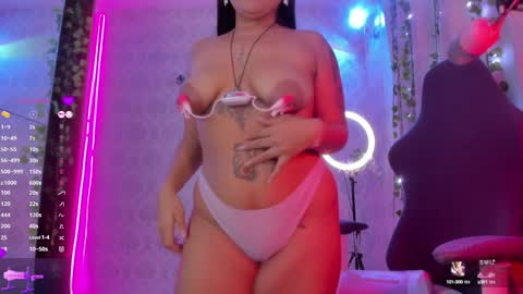 Snapshot of jazmineferrari1 chatting on 01.25.25 Jazmine online show from 01.25.25