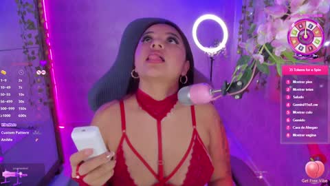 Snapshot of jazmineferrari1 chatting on 01.27.25 Jazmine online show from 01.27.25