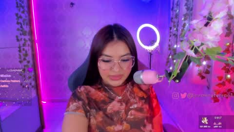 Snapshot of jazmineferrari1 chatting on 02.05.25 Jazmine online show from 02.05.25