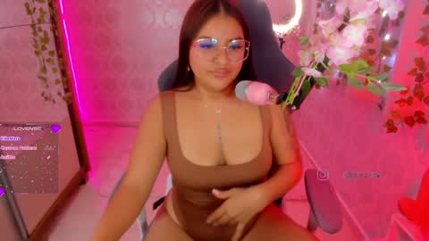 Snapshot of jazmineferrari1 chatting on 02.07.25 Jazmine online show from 02.07.25