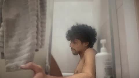 Royal Family online show from 11.14.25