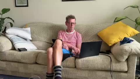 Snapshot of jcar57 chatting on 04.02.26 Jon online show from 04.02.26