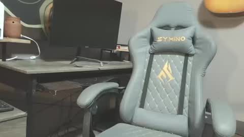 jdog00133 online show from 10.14.25