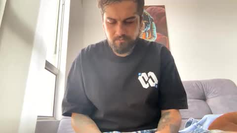 jdsj1a873165 online show from 02.25.26