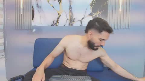 JEAN online show from 02.24.26