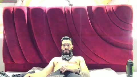 JEAN online show from 03.05.26