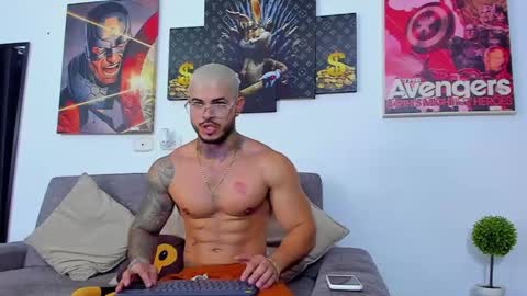 Jean  axelcrow       Modelo Independiente online show from 12.29.24