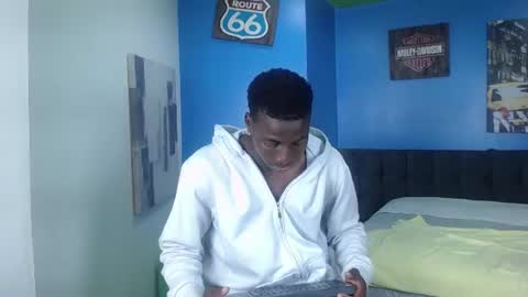 Snapshot of jeandante_ chatting on 06.17.26 Jeandante online show from 06.17.26