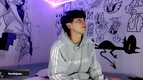 Snapshot of jeanfarelo chatting on 10.20.25 Jean online show from 10.20.25