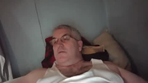 Snapshot of jecko71 chatting on 12.14.24 dadbody71 online show from 12.14.24