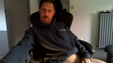 Snapshot of jef74700 chatting on 07.19.26 Jrme online show from 07.19.26