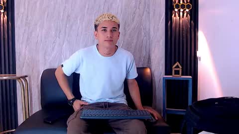 jeic 18 online show from 11.17.25