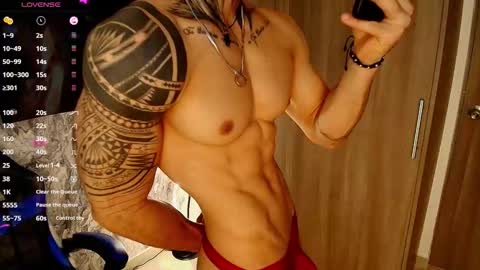 Snapshot of jeins_carter chatting on 10.10.25 JC online show from 10.10.25