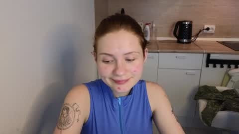 Snapshot of jelly_cherry chatting on 12.13.24 Emily online show from 12.13.24